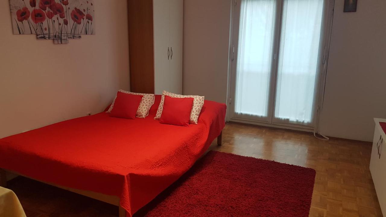 Apartment Jadranka Pula Exterior photo